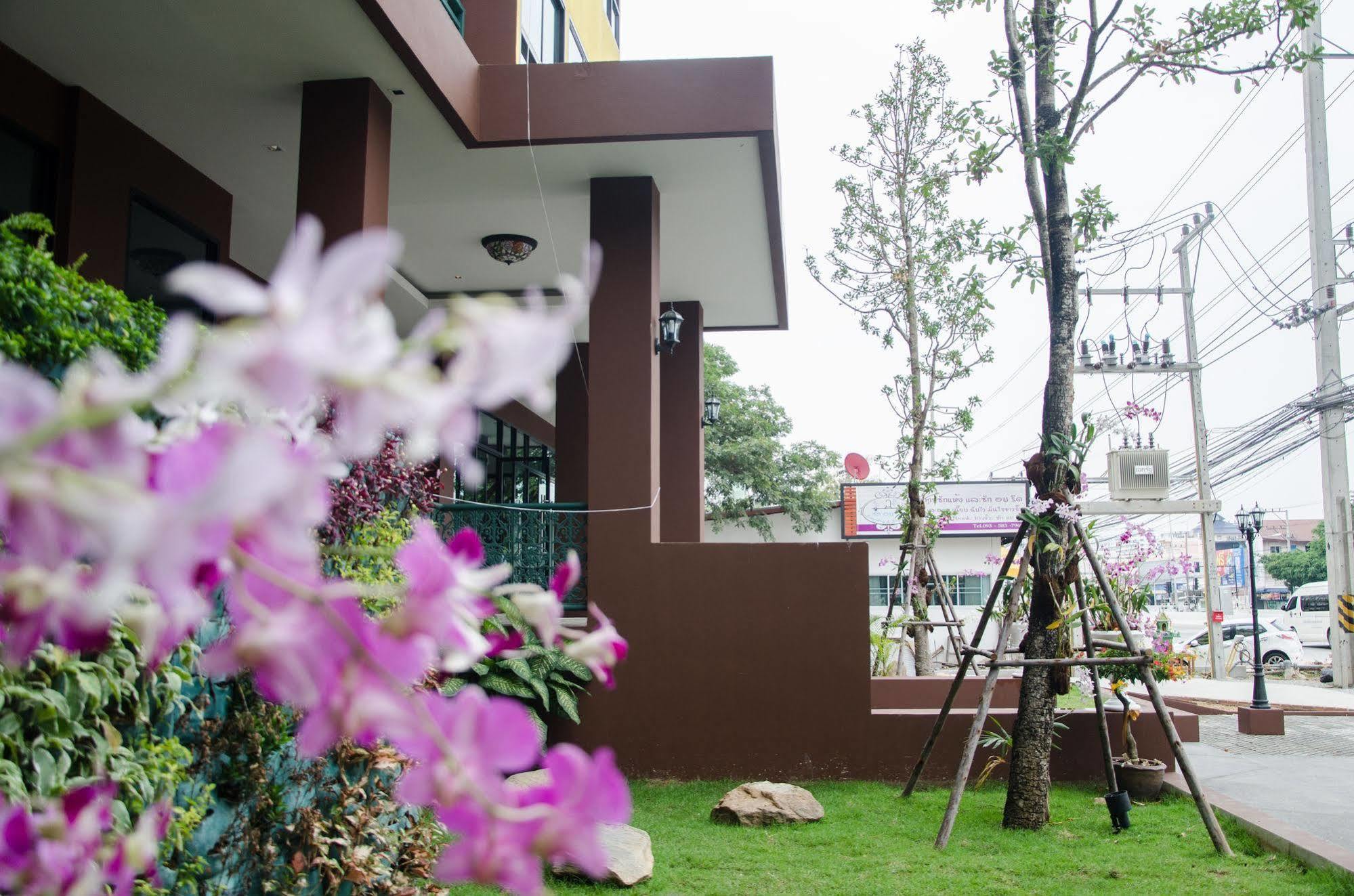 The Sun Terrace Chiang Mai Exterior foto